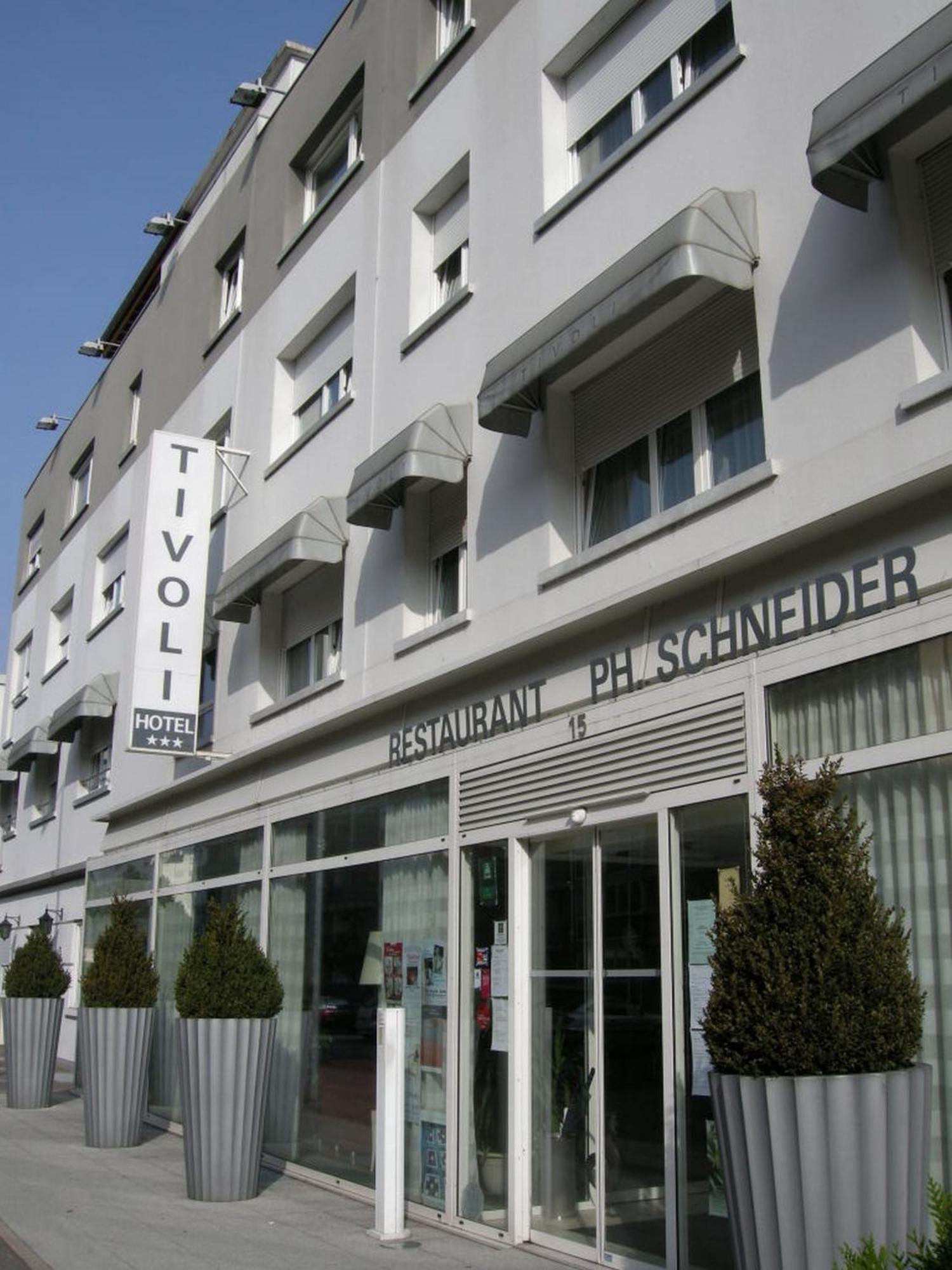 Hotel Restaurant Tivoli - Basel Airport Huningue Exterior foto
